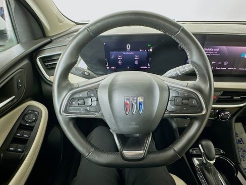 Used 2024 Buick Encore GX Sport Touring image 11