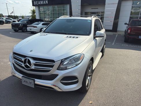 Used 2018 Mercedes-Benz GLE 350 image 3