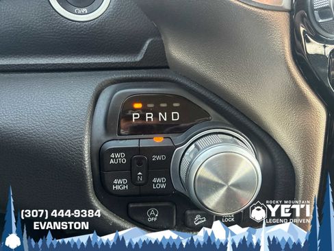 Used 2019 RAM 1500 Laramie AWD/4WD image 16