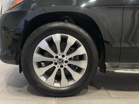 Used 2019 Mercedes-Benz GLS 450 4MATIC image 7