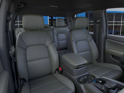New 2026 Chevrolet Colorado ZR2 AWD/4WD image 16