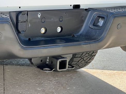 Used 2022 RAM 1500 Classic Warlock AWD/4WD image 9
