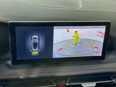 Used 2024 Dodge Hornet R/T image 5