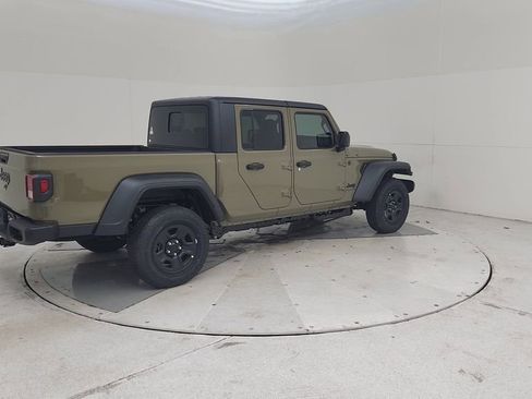 New 2026 Jeep Gladiator Sport image 16