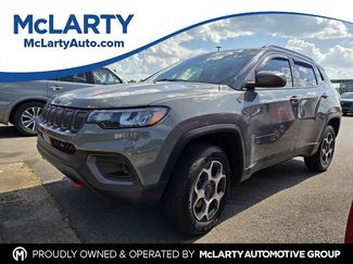 Used 2022 Jeep Compass Trailhawk w/ Trailhawk Convenience Group AWD/4WD video 1