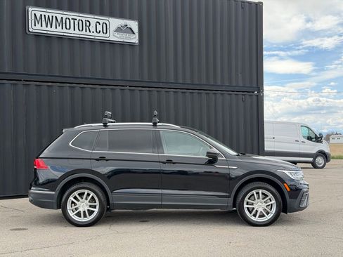 Used 2022 Volkswagen Tiguan SE AWD/4WD image 6