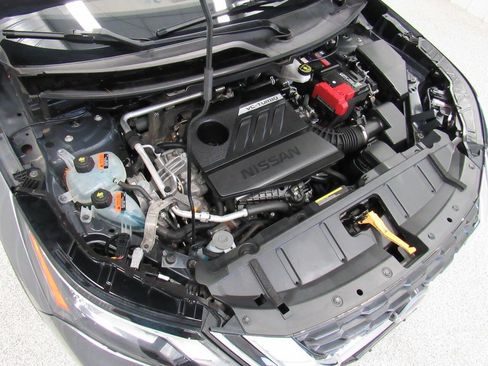 Used 2023 Nissan Rogue S AWD/4WD image 23