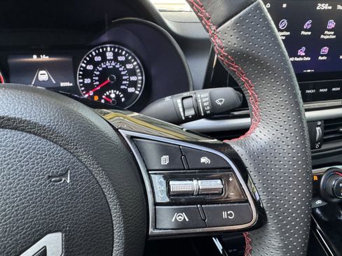 Used 2024 Kia Forte GT image 33