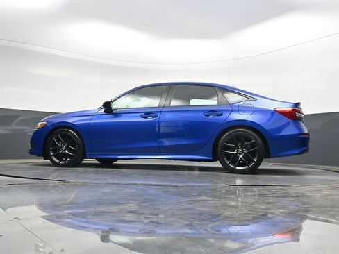Used 2023 Honda Civic Sport image 32