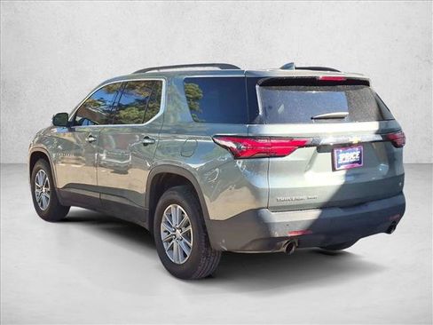 Used 2022 Chevrolet Traverse LT AWD/4WD image 7