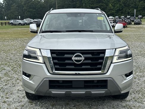 Used 2023 Nissan Armada SV w/ Cargo Package AWD/4WD image 2
