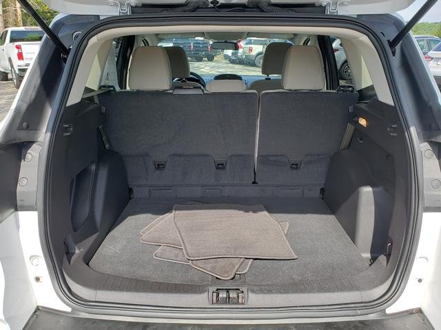 Used 2017 Ford Escape SE AWD/4WD image 9