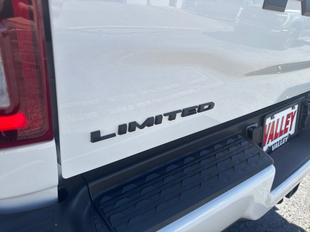 Used 2026 RAM 2500 Limited AWD/4WD image 48