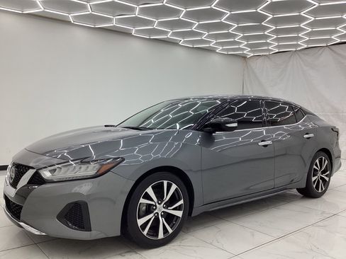 Used 2021 Nissan Maxima 3.5 SV w/ Floor Mat Group FWD image 6