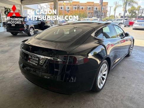 Used 2017 Tesla Model S AWD image 3