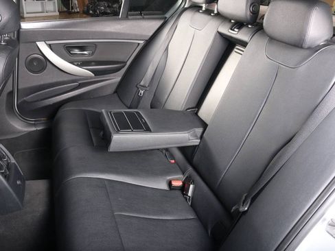 Used 2013 BMW 328i Sedan RWD image 34