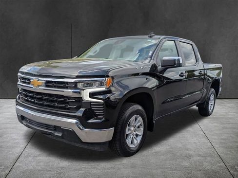 Used 2025 Chevrolet Silverado 1500 LT image 8