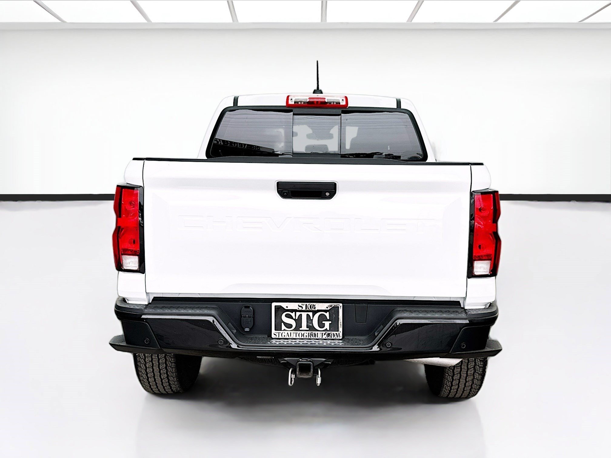Used 2025 Chevrolet Colorado Trail Boss AWD/4WD image 5