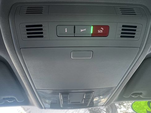 Used 2022 Volkswagen Taos SE image 14