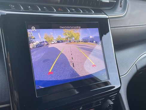 Used 2023 Jeep Grand Cherokee L Laredo image 26