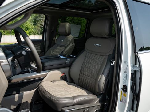 New 2026 Ford F150 Platinum w/ Equipment Group 703A Plus AWD/4WD image 29