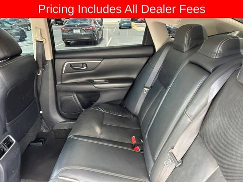 Used 2018 Nissan Altima 2.5 SL FWD image 11