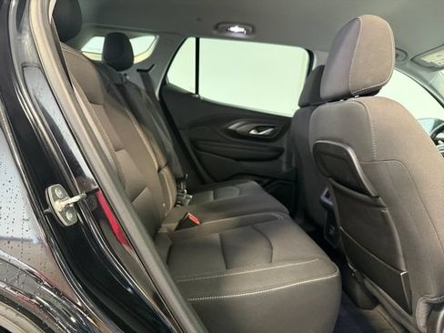 Used 2024 GMC Terrain SLE AWD/4WD image 16