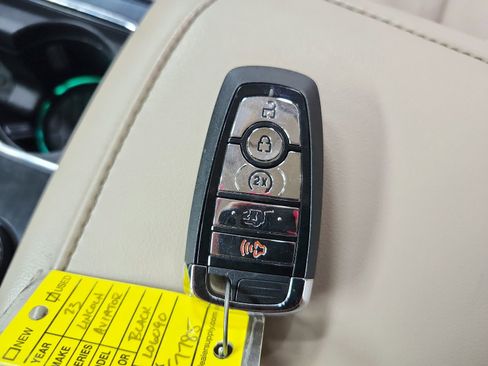 Used 2023 Lincoln Aviator Reserve w/ Elements Package Plus image 31