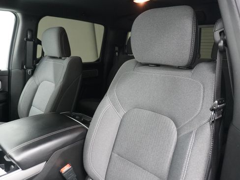 Used 2022 RAM 1500 Lone Star AWD/4WD image 13