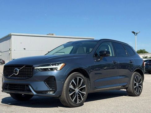 Used 2024 Volvo XC60 B5 Plus w/ Protection Package Premier AWD/4WD image 7