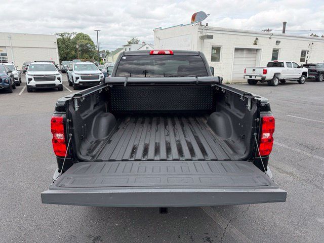 Used 2018 Chevrolet Silverado 1500 LT w/ All Star Edition AWD/4WD image 11
