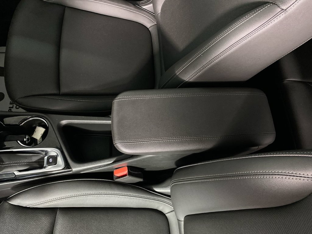 Certified 2024 Buick Encore GX Sport Touring w/ Experience Buick Package FWD image 20