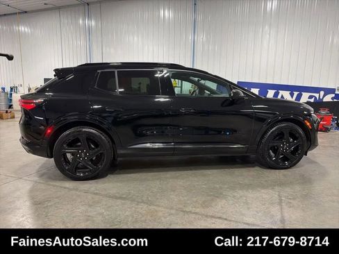 Used 2024 Chevrolet Equinox EV RS AWD/4WD image 19