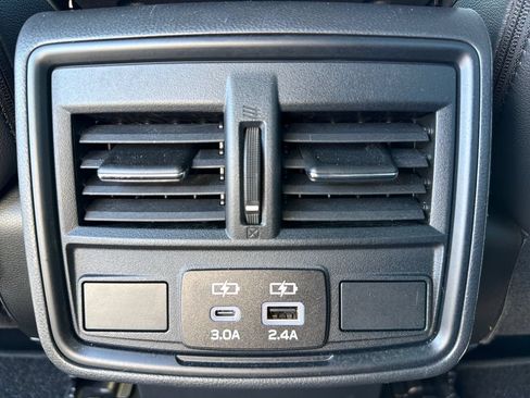 Certified 2025 Subaru Forester Premium AWD/4WD image 24