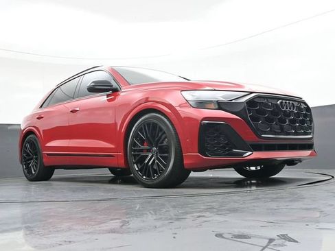 Used 2024 Audi SQ8 Prestige AWD/4WD image 31