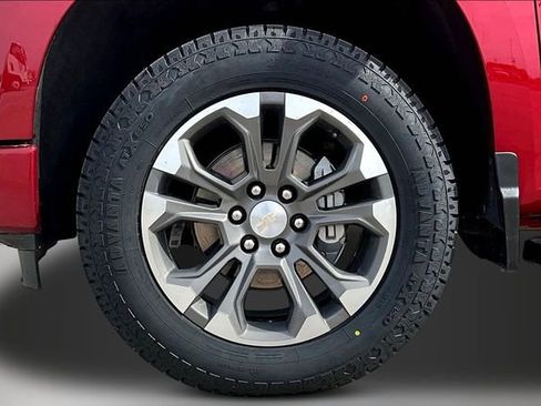 Used 2025 Chevrolet Silverado 1500 High Country w/ High Country Premium Package AWD/4WD image 34