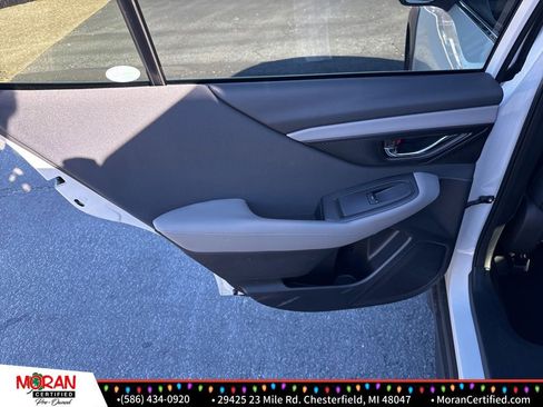 Used 2024 Subaru Outback Premium image 19