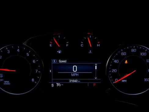 Used 2023 GMC Terrain SLE w/ Driver Convenience Package FWD image 24