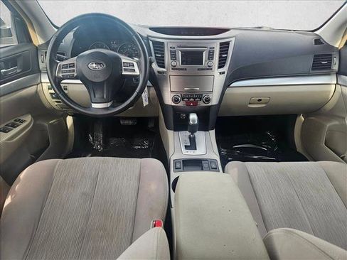 Used 2014 Subaru Outback 2.5i Premium w/ Accessory Value Package (OY1) image 15