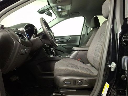 Used 2022 Chevrolet Equinox LT image 15