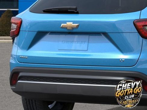 New 2026 Chevrolet Trax LT w/ Driver Confidence Package FWD image 14