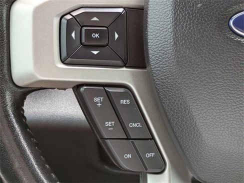 Certified 2022 Ford F450 Lariat w/ Lariat Ultimate Package image 25