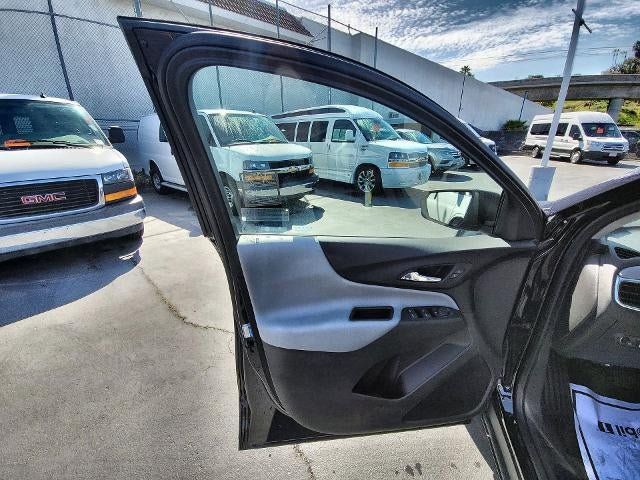 Used 2020 Chevrolet Equinox LS FWD image 19