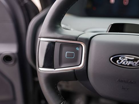 Used 2026 Ford Expedition Tremor AWD/4WD image 16