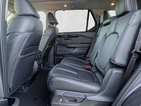 New 2025 Honda Pilot Touring image 16
