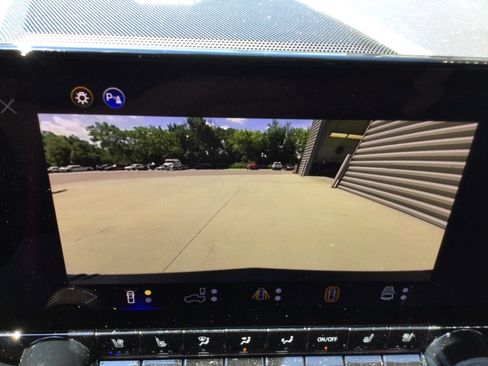 New 2025 Chevrolet Colorado Z71 w/ Technology Package image 22