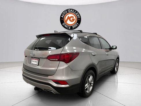 Used 2018 Hyundai Santa Fe Sport w/ 2.4L Value Package 02 FWD image 3