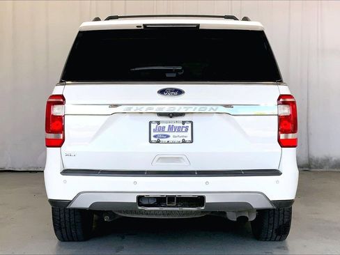 Used 2020 Ford Expedition XLT w/ Equipment Group 202A RWD image 3