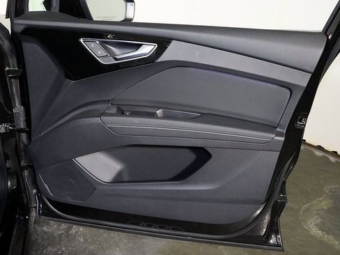 Used 2024 Audi Q4 e-tron Premium Plus w/ Premium Plus image 34