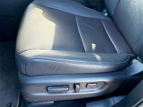 Used 2024 Honda Passport Black Edition image 19